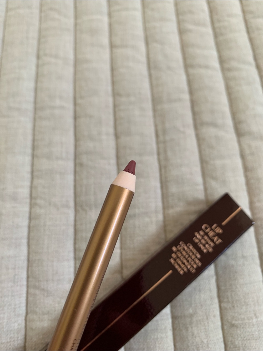 Charlotte Tilbury 90s Pink Lip Cheat Lip Liner - Picture 3 of 9
